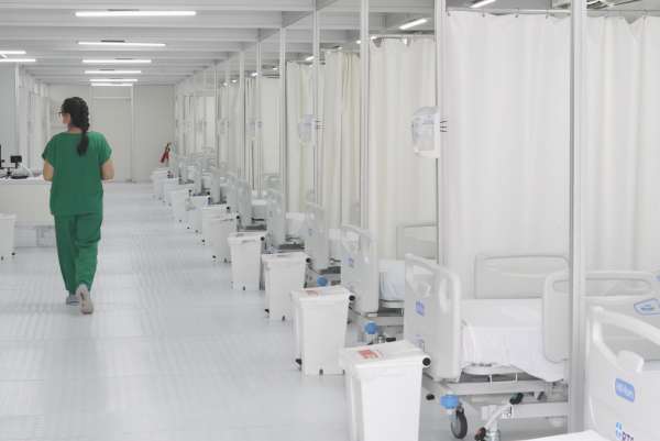 Governo do Ceará abriu 70 novos leitos para Covid neste sábado (13)