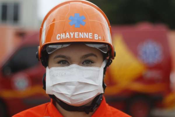 Profissionais da segurança pública que atuam na pandemia se destacam pela missão de servir e proteger