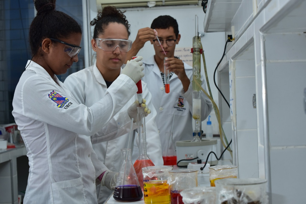 Uece está entre as 100 melhores do mundo e as 5 melhores do Brasil no ranking Educação de Qualidade