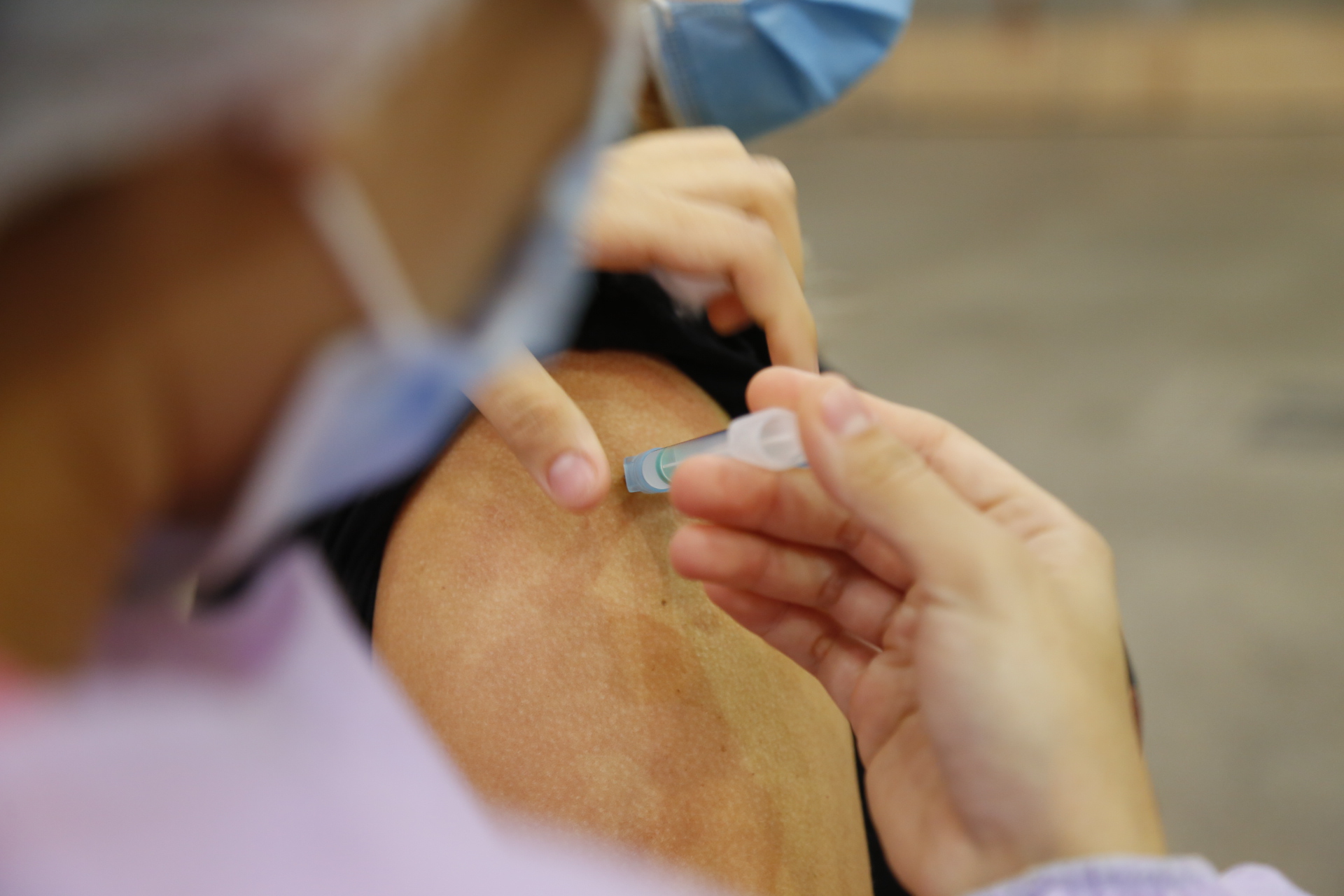 Com início nesta terça-feira (11), 2ª fase da vacinação contra a gripe prioriza idosos e professores