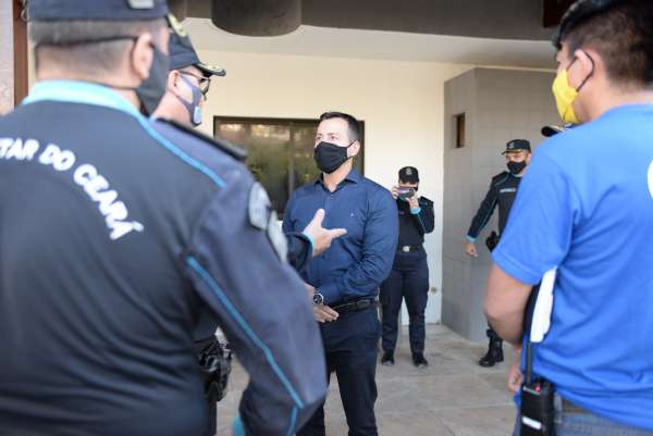 Secretário da SSPDS e comandante da PMCE realizam visitas a batalhões estratégicos