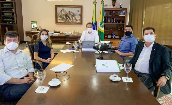 Governador reúne secretários para tratar sobre pandemia e apresentar nova ferramenta de gestão