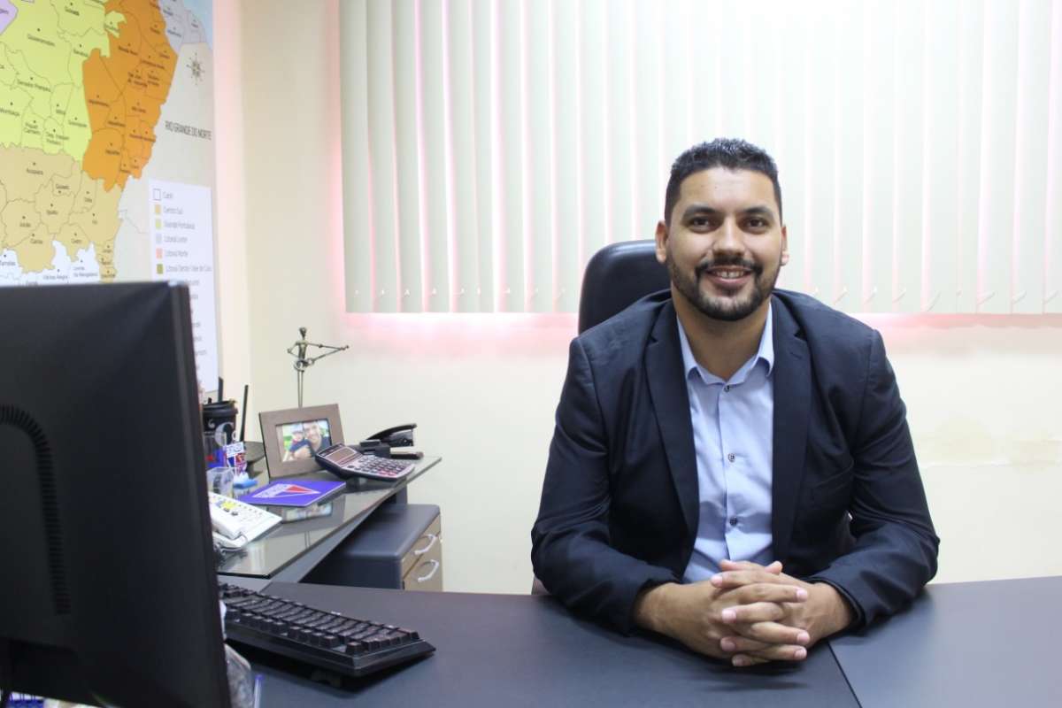 Ex-bolsista do programa Primeiro Passo é nomeado como Secretário Executivo de Planejamento da SDA