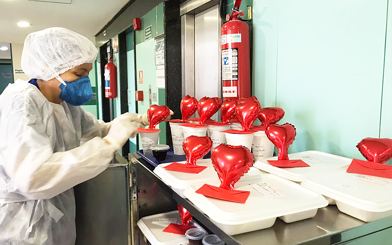 Emoção e alegria marcam o Dia das Mães no Hospital Estadual Leonardo Da Vinci