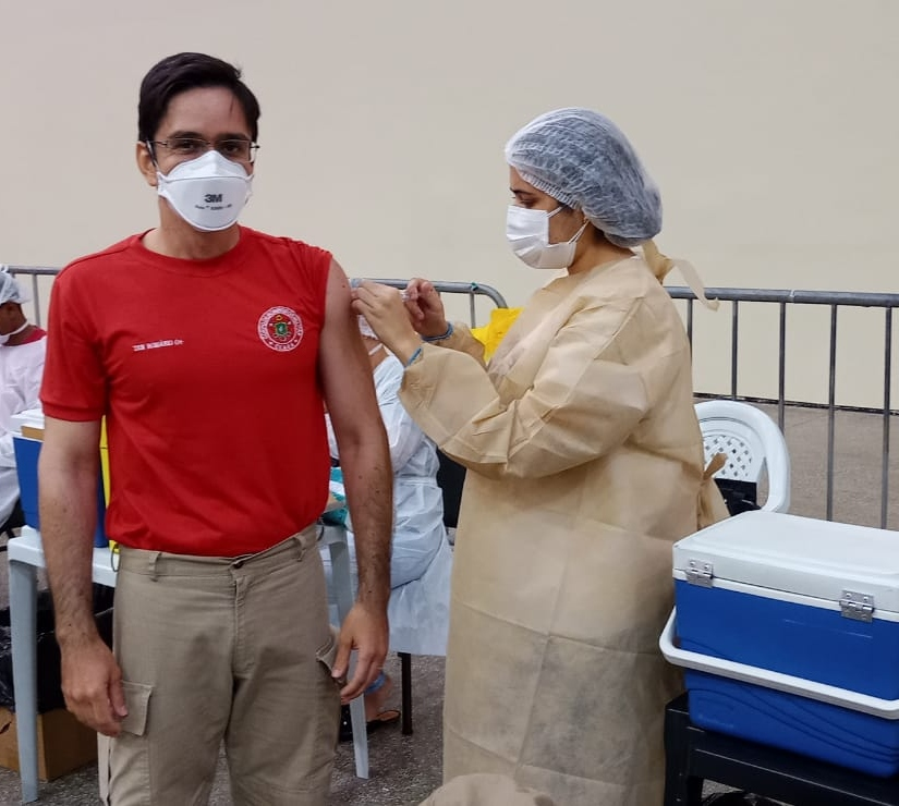 Mutirão para vacinar todos os profissionais de segurança iniciará nesta terça-feira (1º) em Fortaleza