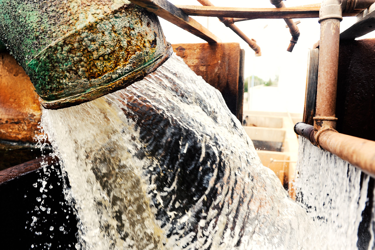 Cogerh realiza manutenção em adutora de água bruta nesta quarta-feira (16)