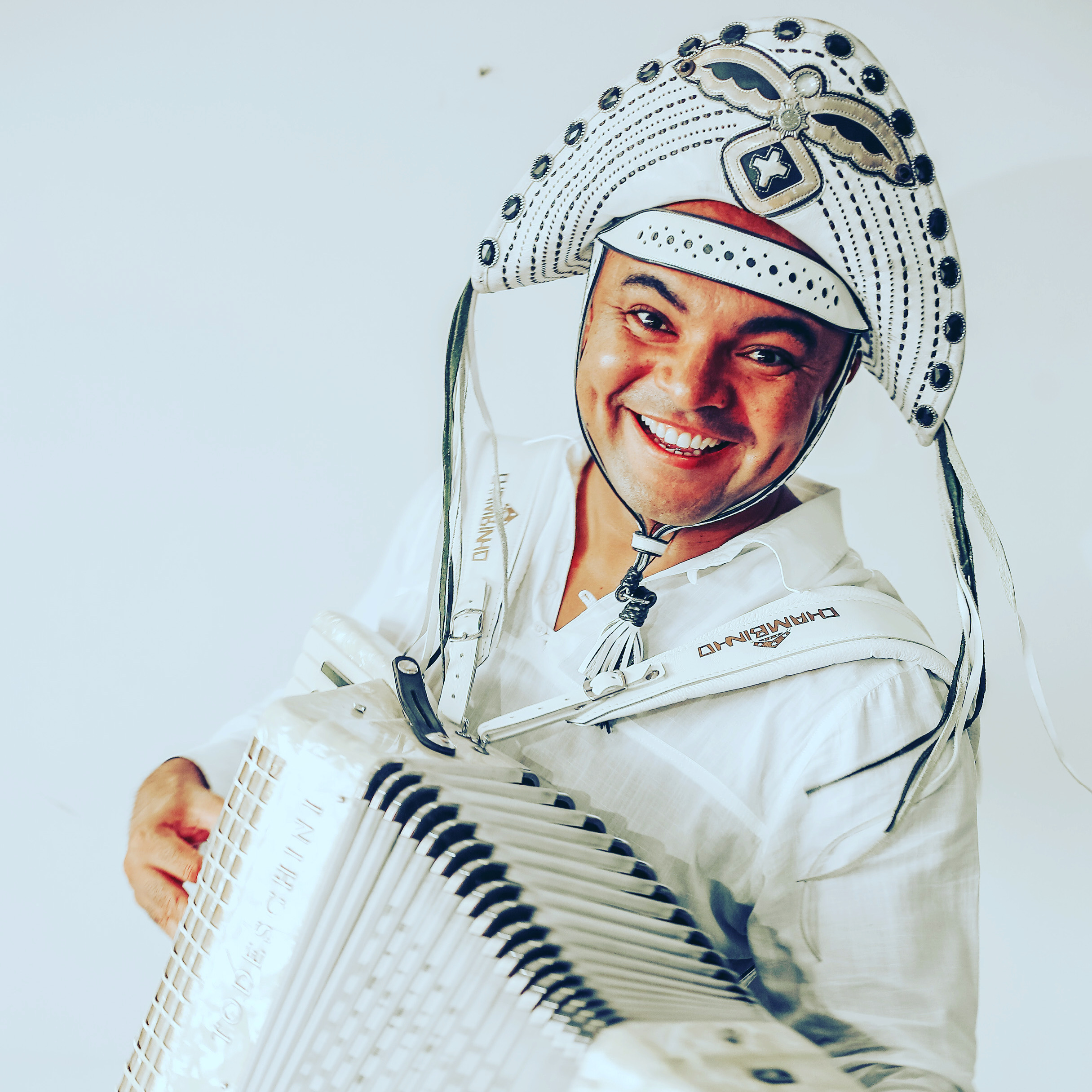 Cineteatro São Luiz recebe Chambinho do Acordeon no “Papo Sonoro”