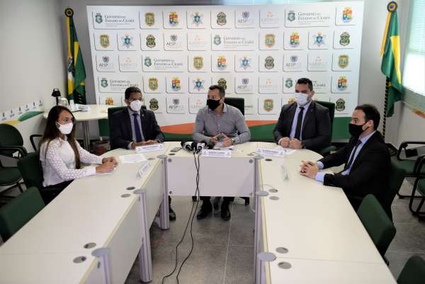 Após fazer plásticas para tentar escapar da Polícia, foragido do Programa de Recompensa é preso pela PCCE em São Paulo