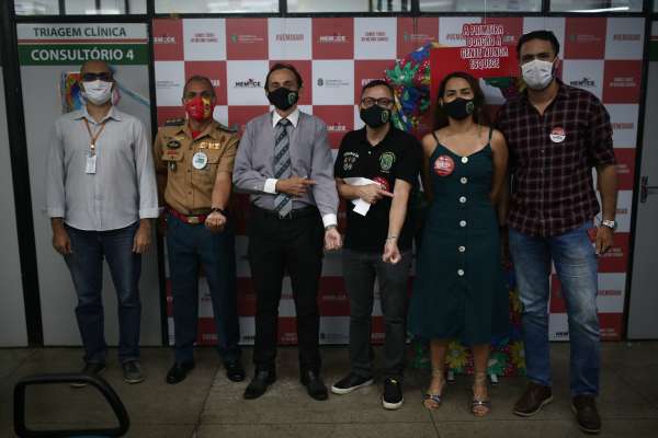 Para celebrar o “Junho Vermelho”, servidores da SSPDS doam sangue no Hemoce