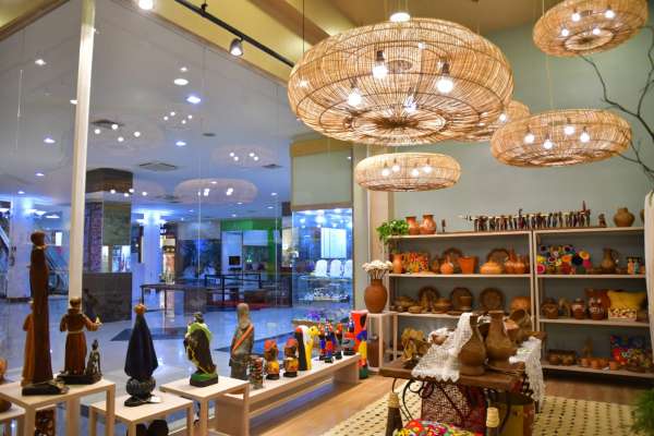 Governo do Ceará seleciona mais 750 artesãos para comercializar nos espaços da Ceart