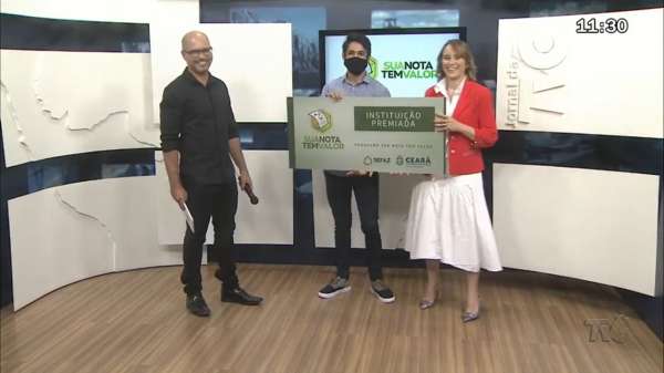 Ganhadores do 11º sorteio do Sua Nota Tem Valor recebem prêmios