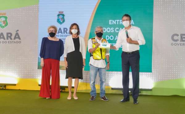 Governo do Ceará inicia entrega do Auxílio Cesta Básica para mais de 25 mil famílias