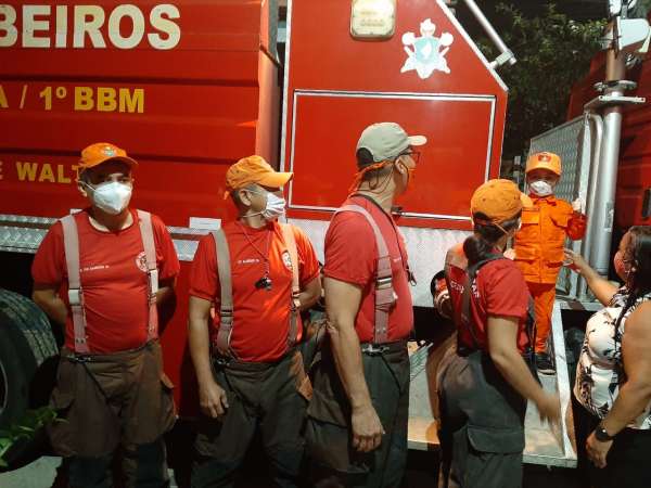 Bombeiros militares realizam o sonho de criança em Fortaleza