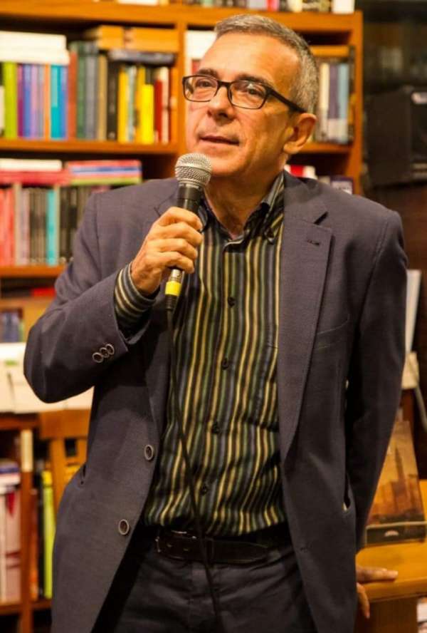 “Paris e Seus Poetas Visionários”, nova obra do escritor e diplomata Márcio Catunda será lançada no dia 14