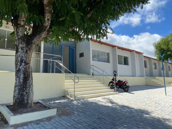 Secitece vistoria prédio onde funcionará campus da UVA na Serra da Ibiapaba