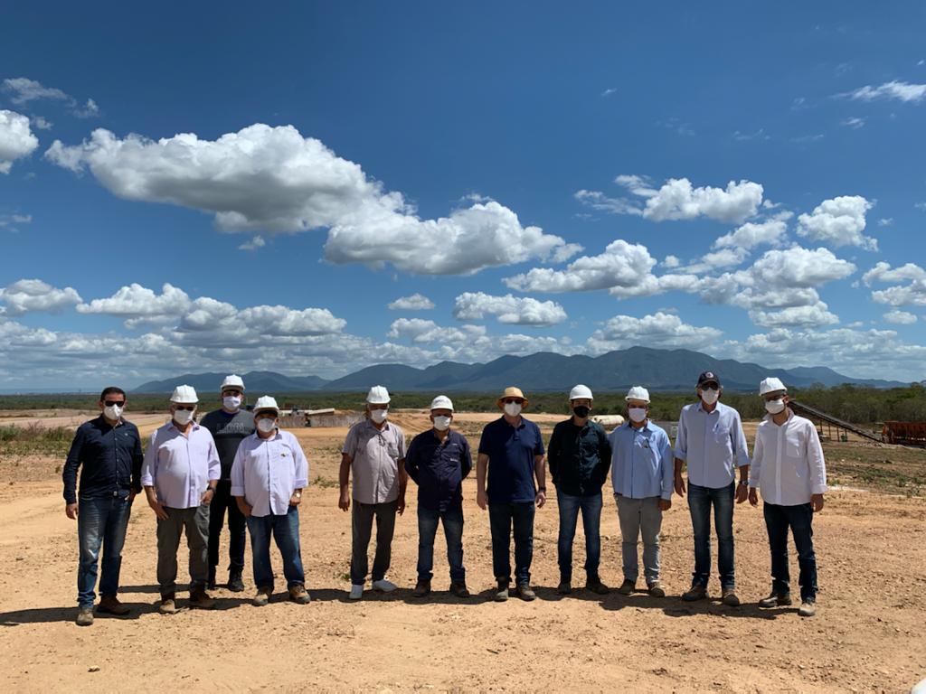 Secretário da Infraestrutura acompanha avanço nas obras do Aeroporto Regional de Sobral