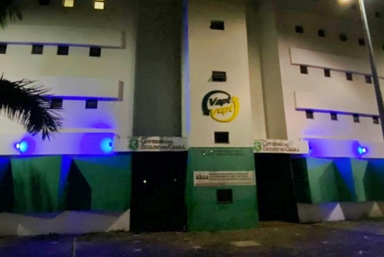 Prédios públicos são iluminados de azul em alusão a Campanha de Combate ao Tráfico de Pessoas