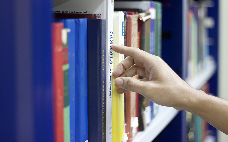 Pesquisa em Saúde: Biblioteca do HGF se reinventa para atender novo perfil de residentes