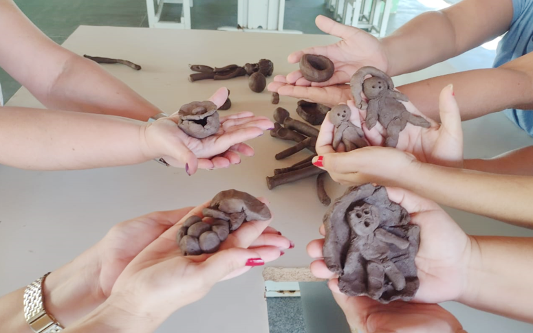 Hospital de Saúde Mental utiliza argila como recurso terapêutico para pacientes internados