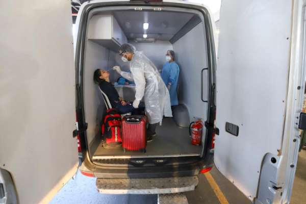 Ceará conquista na Justiça direito de exigir teste negativo ou vacinação completa contra Covid-19 de viajantes