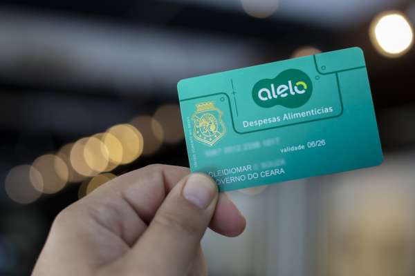 SPS entrega mais 3.895 cartões do Auxílio Cesta Básica em 122 municípios do Interior