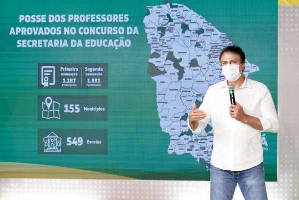 Rede pública estadual ganha 1.031 novos professores após posse