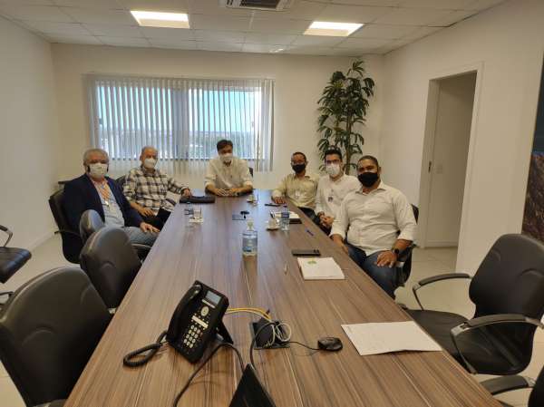 Cegás e Nutec discutem parceria na área de análise de gases