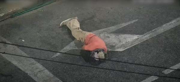 Com apoio do Nuvid, PMs prestam socorro a pessoa com deficiência que estava em via pública