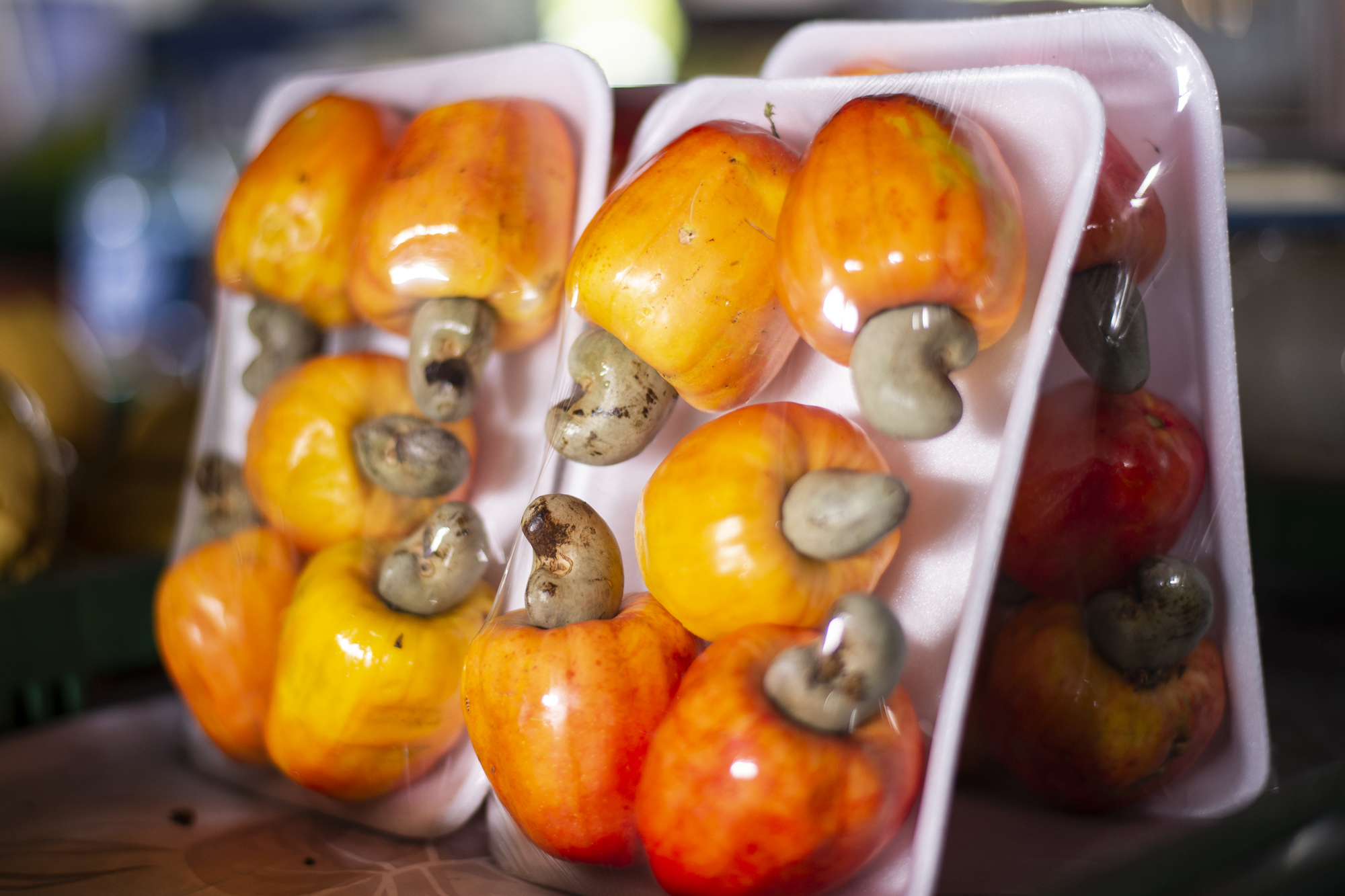 Mercado agrícola abre a semana com queda no preço do caju