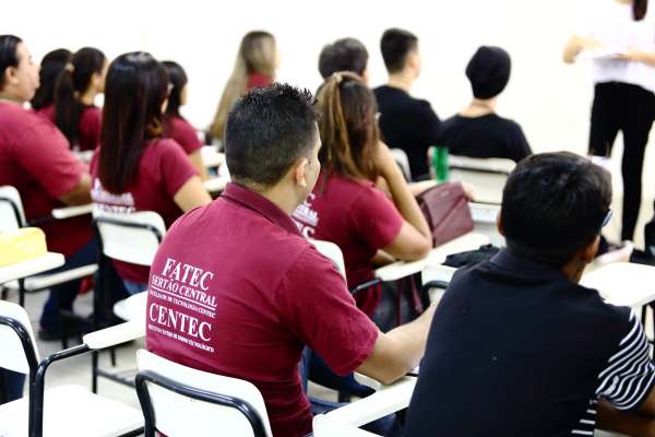 Centec abre semestre das Faculdades e Centros Técnicos com evento virtual de acolhimento
