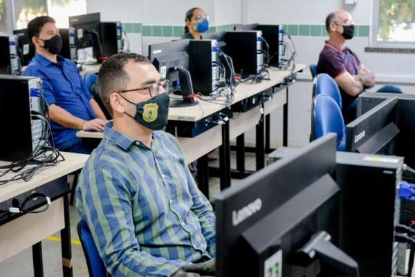 Delegados, inspetores e escrivães participam de treinamento de Sistema de Informações Policiais