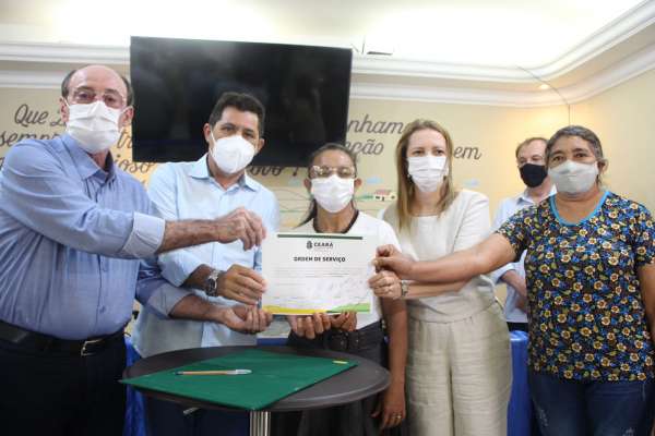 Crateús: assinada ordem de serviço de abastecimento d’água pelo Projeto São José