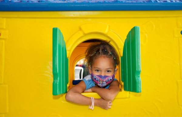 Mais de 6 mil crianças serão beneficiadas com 59 CEIs em construção no Ceará