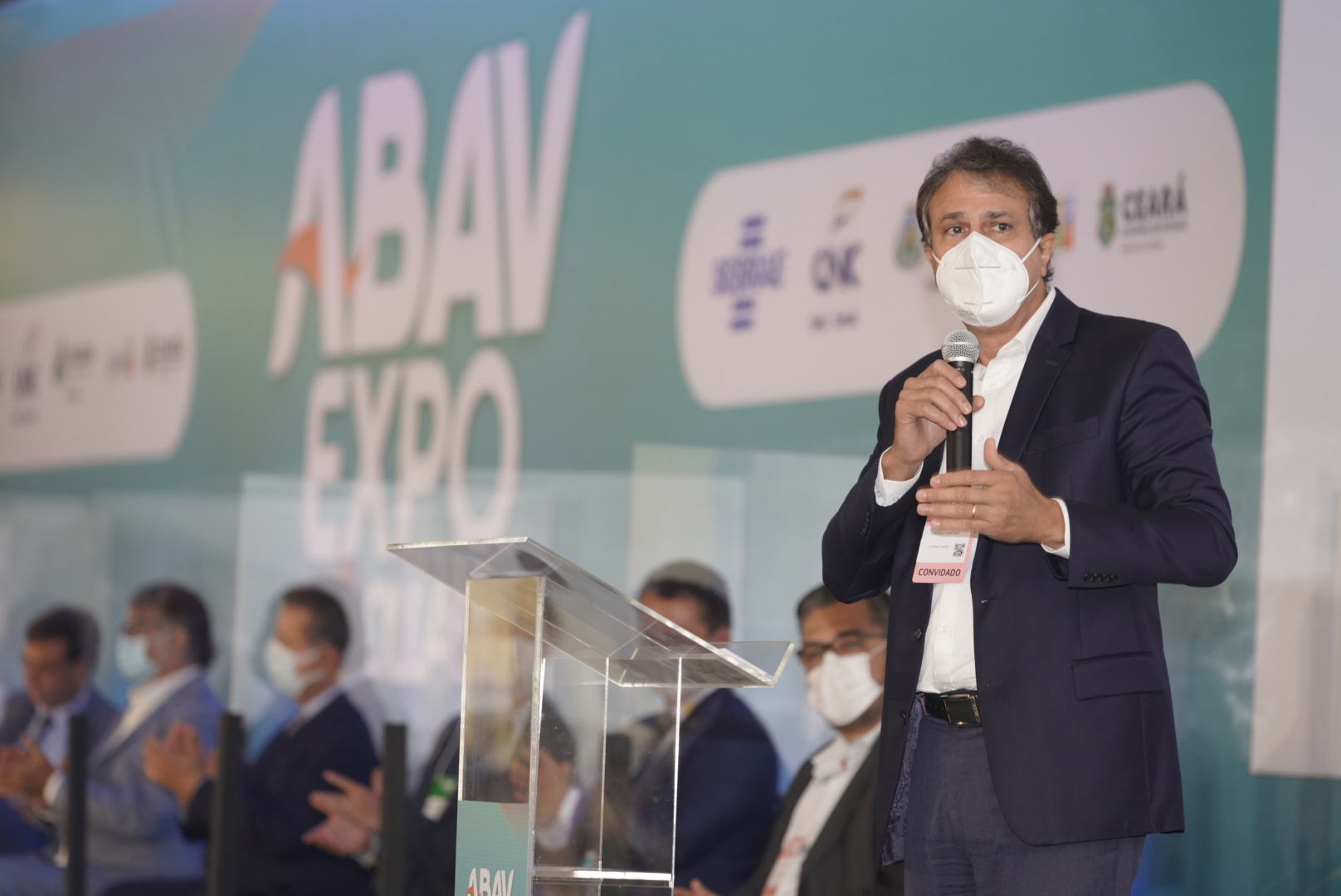Na abertura da ABAV Expo & Collab, governador destaca a retomada do Turismo no Ceará