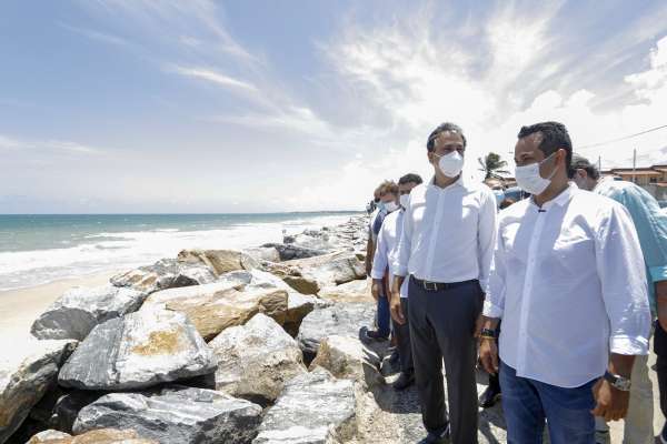Praia do Icaraí vai ganhar espigões para conter avanço do mar