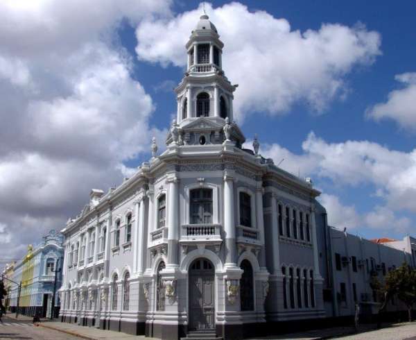 Primeiro prédio de concreto armado no Ceará, Palácio da Fazenda completa 94 anos