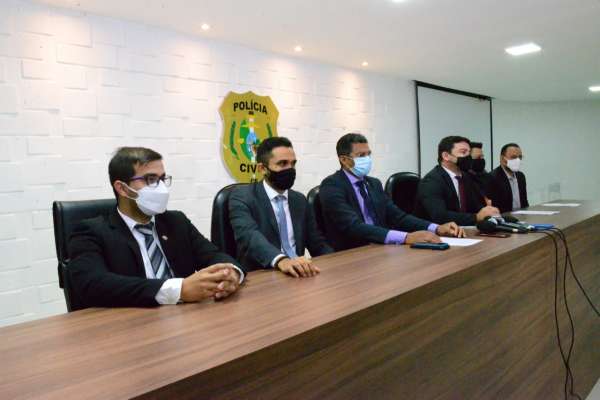 Homem mais procurado da lista do Programa de Recompensa é capturado em Fortaleza