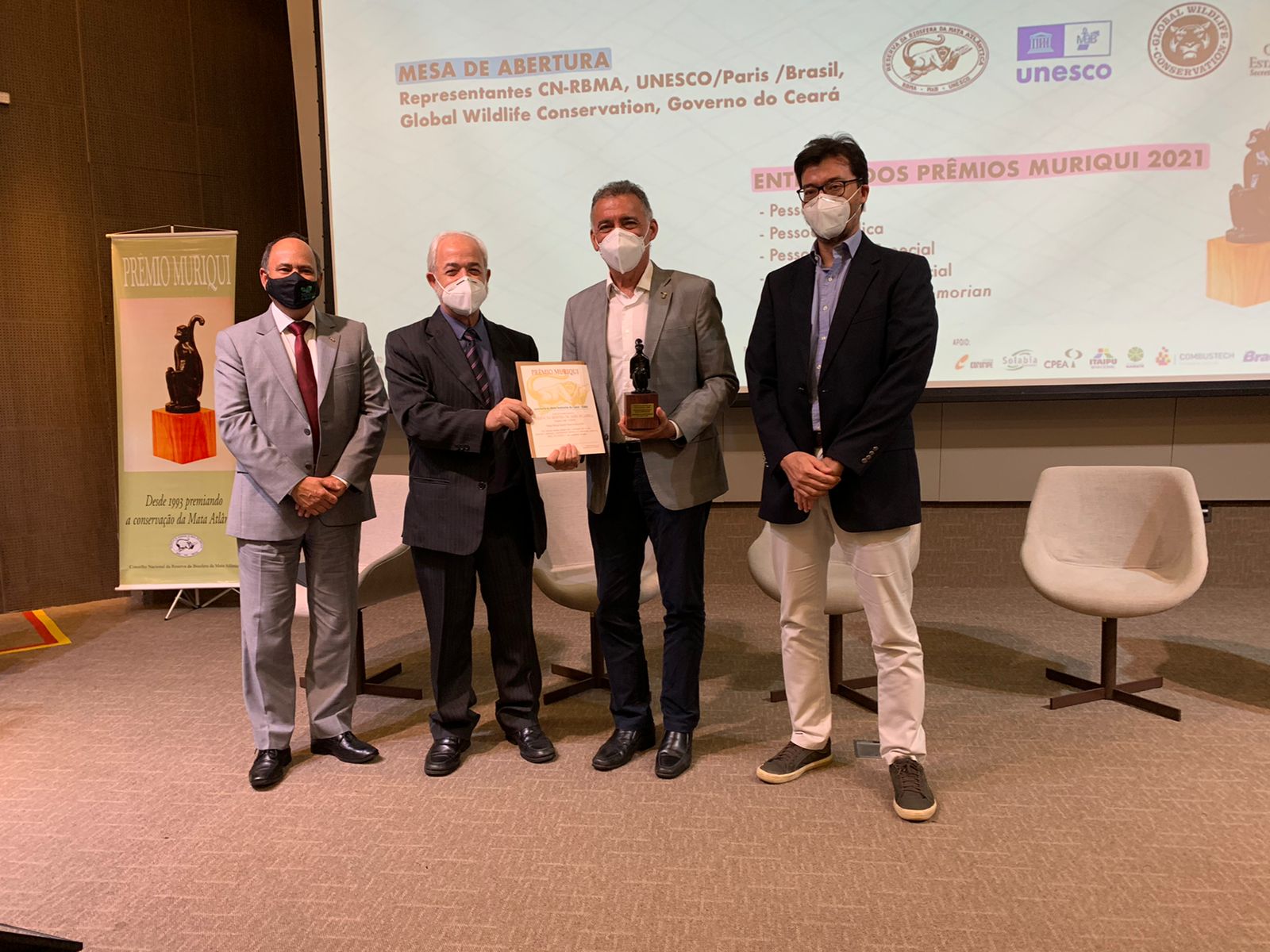 Sema recebe prêmio Muriqui por trabalho de preservação da Mata Atlântica