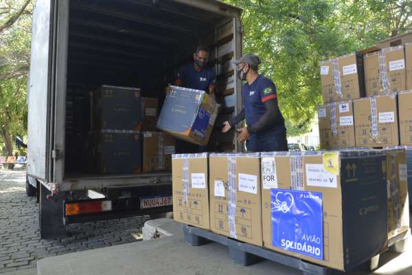 Ceará recebe quase 250 mil doses para continuar reforço na vacinação contra a Covid