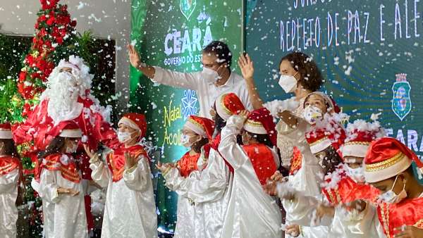Governo do Ceará presenteia 448 crianças e adolescentes de 21 entidades no Natal do Acolhimento