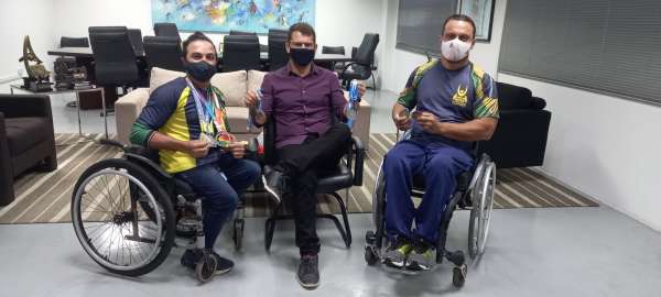 Atletas cearenses apoiados pela Sejuv conquistam medalhas em competição internacional na Colômbia