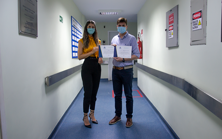 Hospital César Cals recebe certificação nacional por desempenho e gestão na UTI Adulto