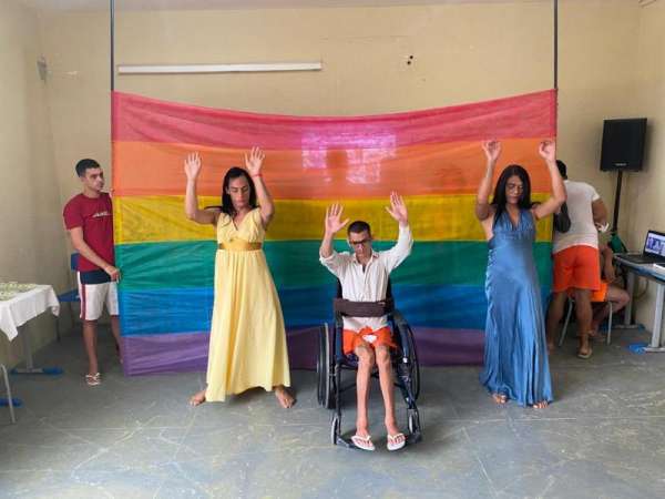 Dia da Visibilidade Trans é marcado pela entrega da identidade com retificação de gênero para internas do Irmã Imelda