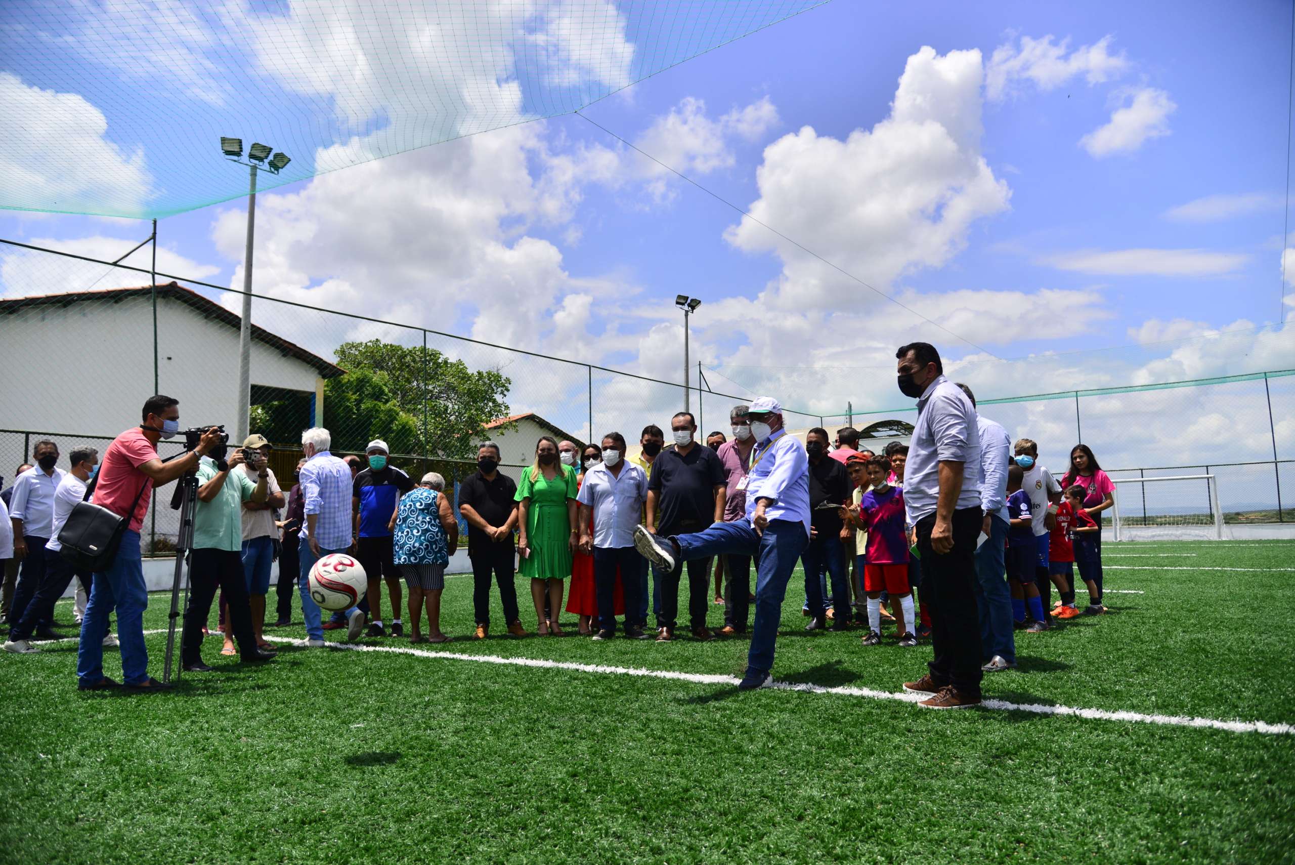 Governo do Ceará inaugura Areninha de Potiretama e autoriza início das obras do Sinalize