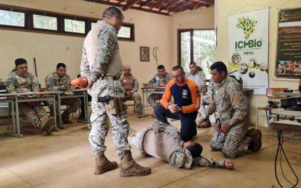 Batalhão Especializado em Policiamento do Interior da PMCE realiza treinamento com o Samu