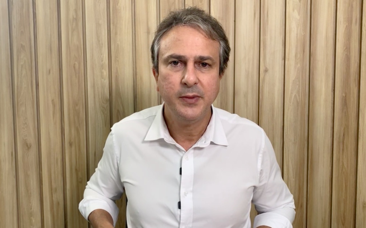 Em conversa semanal com internautas, governador destaca distribuição do primeiro lote do Vale Gás Social em 2022