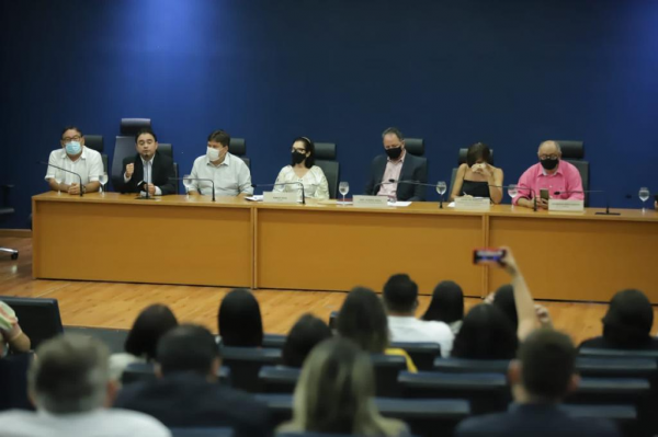 Sema apresenta política estadual de resíduos sólidos em audiência na Assembleia Legislativa