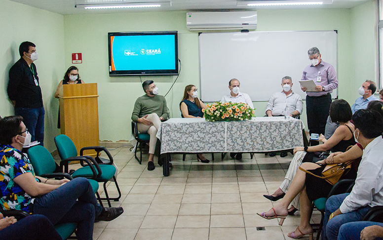 Novos diretores-gerais tomam posse nos hospitais César Cals e Infantil Albert Sabin
