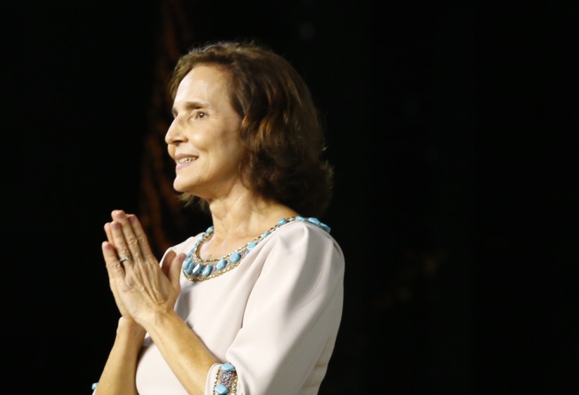 Izolda Cela se torna a primeira mulher a assumir o Governo do Ceará