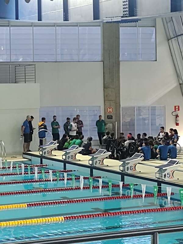 Bolsista cearense do programa Bolsa-Atleta participa da 2ª fase do Treinamento de Natação 2022